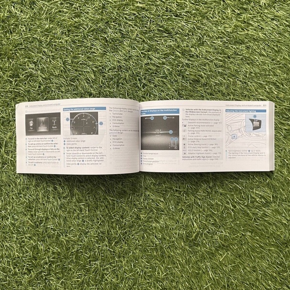 2019 Mercedes-Benz C-Class Convertible Owners Manual (C300 4MATIC 2.0L, C300) - Picture 8 of 12